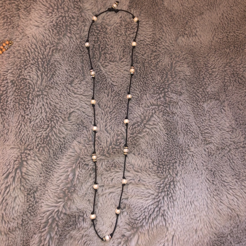 SALE    Black leather/pearl bracelet with crystal